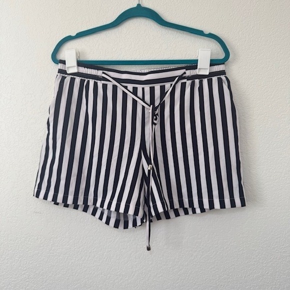 7th Avenue Studio New York Company Pants - 7th Avenue Studio NewYork Company Striped Shorts Women's Size M Drawstring Waist